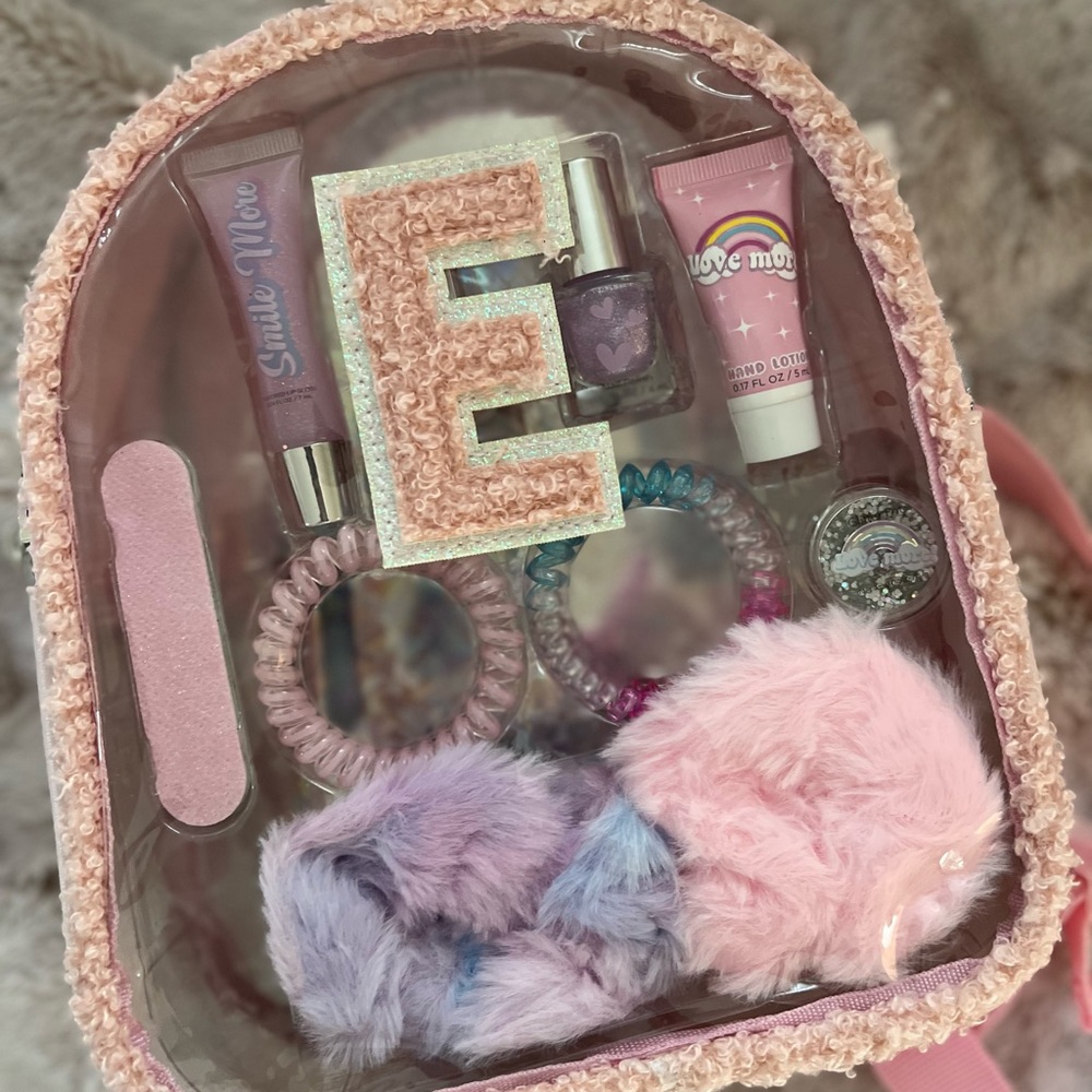 Children’s E initial mini beauty backpack